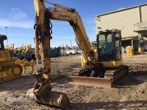 2012 Komatsu PC88MR-8 - Front